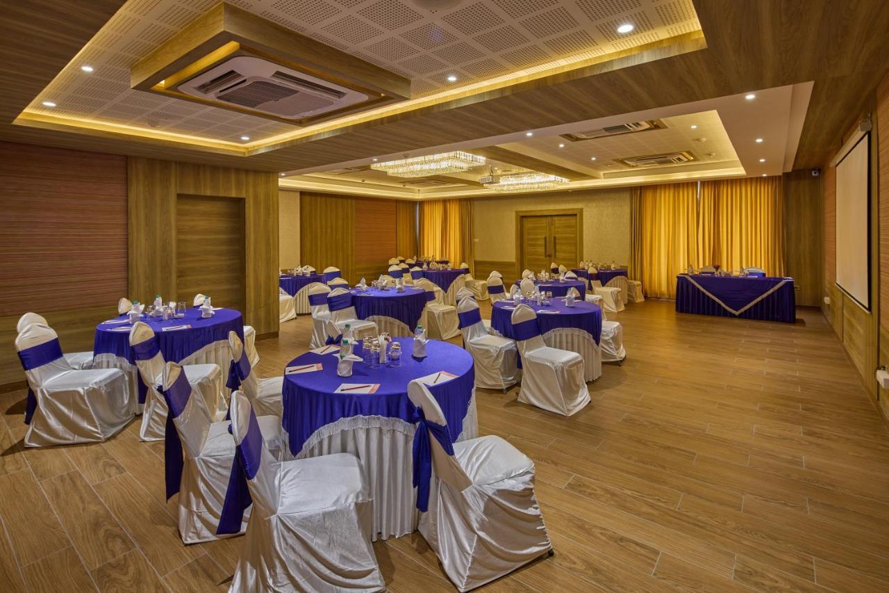 Grand Continent Hosur A Sarovar Portico Affiliate Hotel المظهر الخارجي الصورة