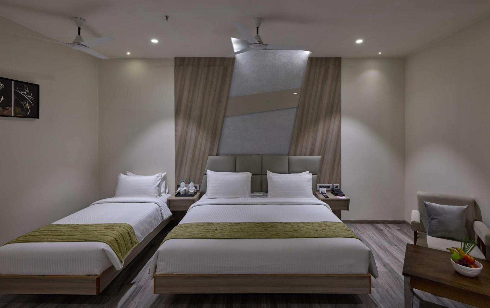 Grand Continent Hosur A Sarovar Portico Affiliate Hotel المظهر الخارجي الصورة
