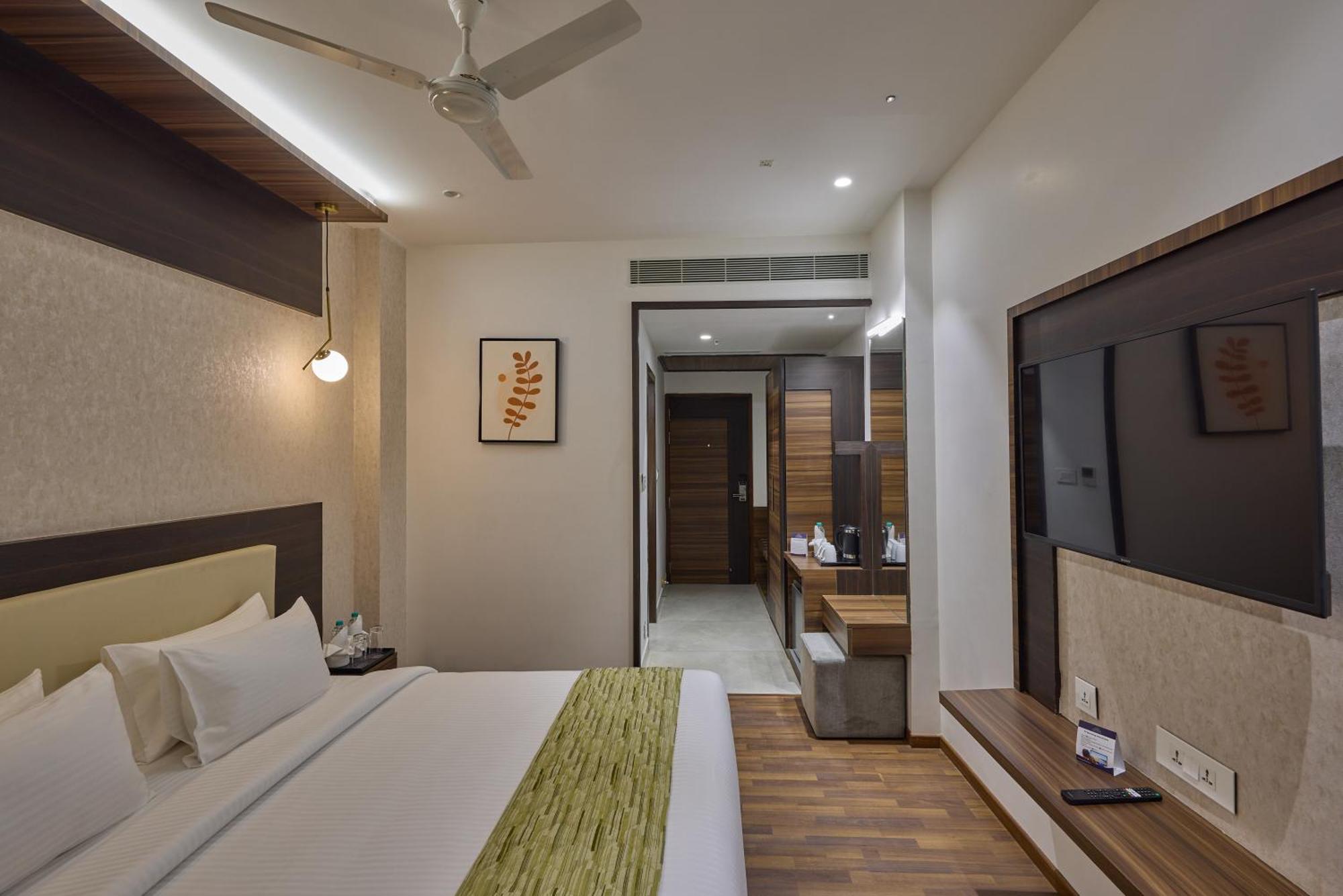 Grand Continent Hosur A Sarovar Portico Affiliate Hotel المظهر الخارجي الصورة