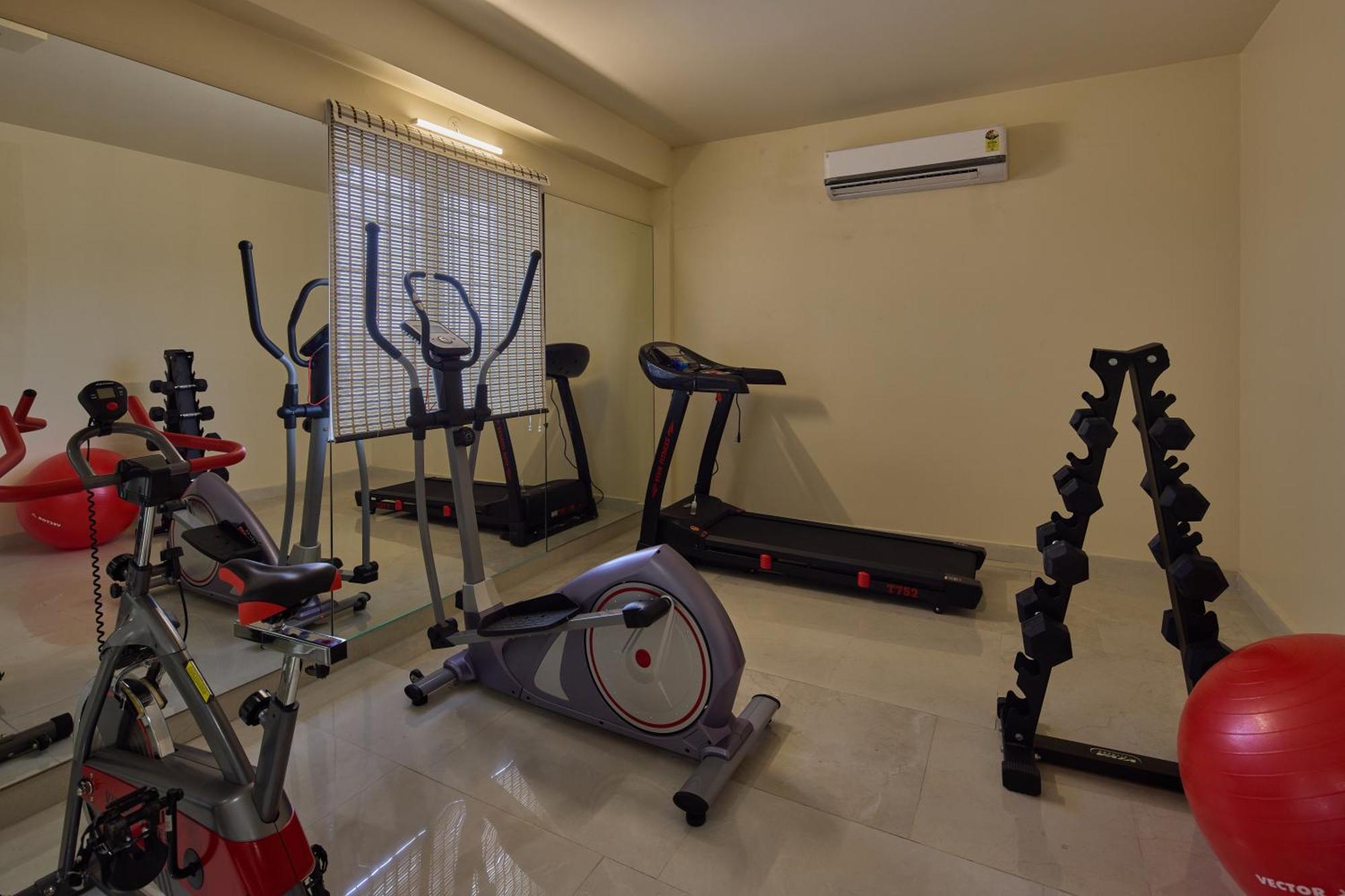 Grand Continent Hosur A Sarovar Portico Affiliate Hotel المظهر الخارجي الصورة