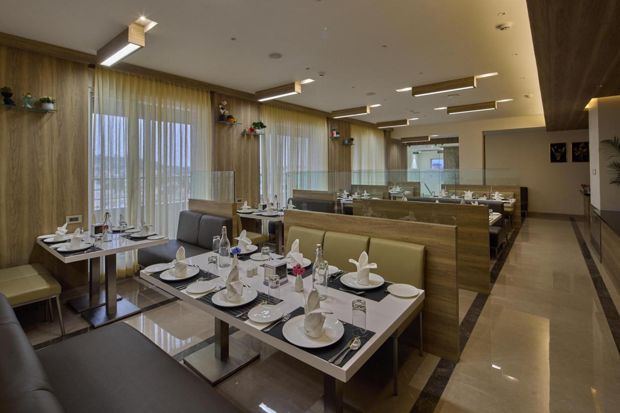 Grand Continent Hosur A Sarovar Portico Affiliate Hotel المظهر الخارجي الصورة